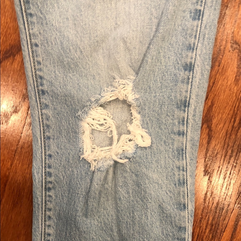 Levi's Light Blue Ripped Jeans.SZ 26. NWT - Picture 8 of 10